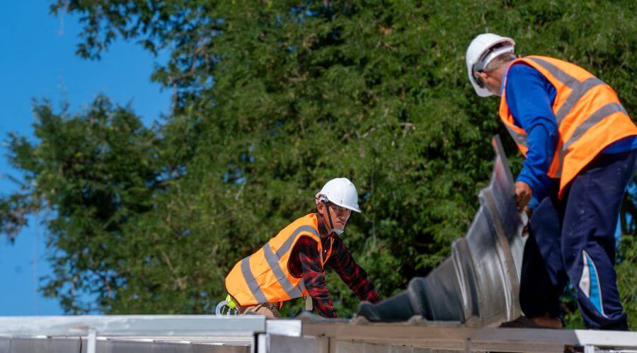 Roof leak detection in Falcon Heights, TX